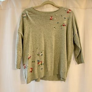 Cath Kidston Small floral embroidered gray sweater, 3/4 sleeves